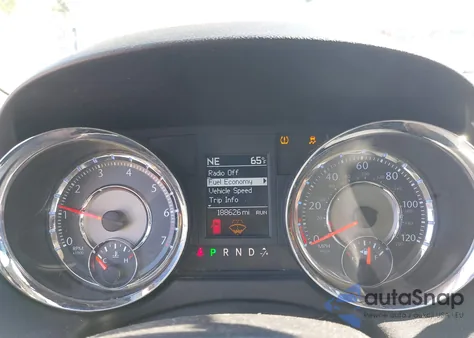 2011 Chrysler Town & Country Touring from USA, damaged, VIN 2A4RR5DG7BR783208